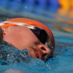 Nahaufnahme Kraulschwimmerin